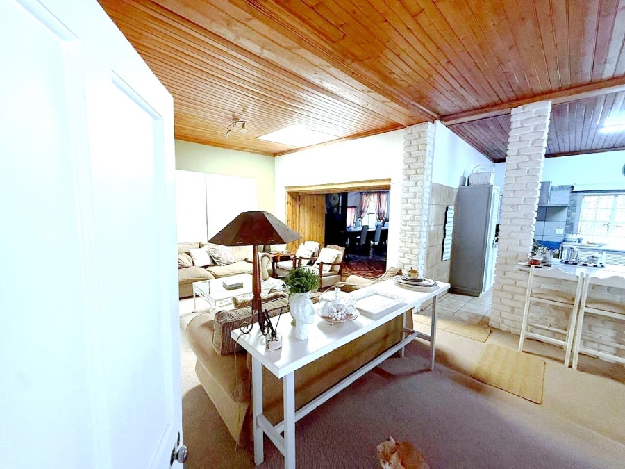 4 Bedroom Property for Sale in Griekwastad Northern Cape